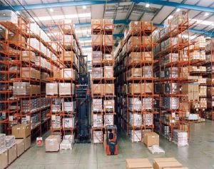 Very Narrow Aisle (VNA) Pallet Rack